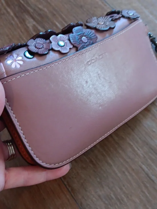 Coach Dusty Rose Tea Rose Clutch With Handtag - Picture 11 of 16